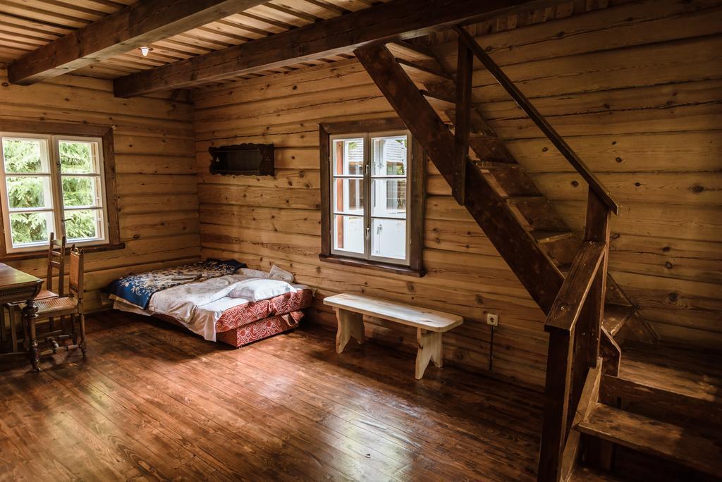 Vabalyne Hostal Vilkiskes Exterior foto