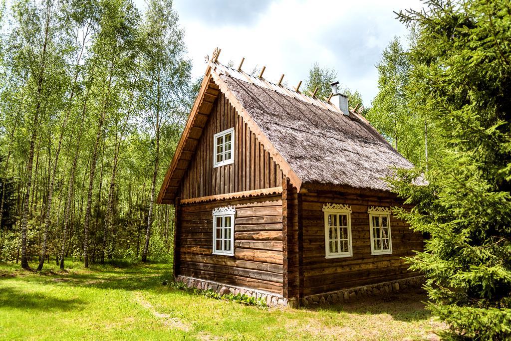 Vabalyne Hostal Vilkiskes Exterior foto